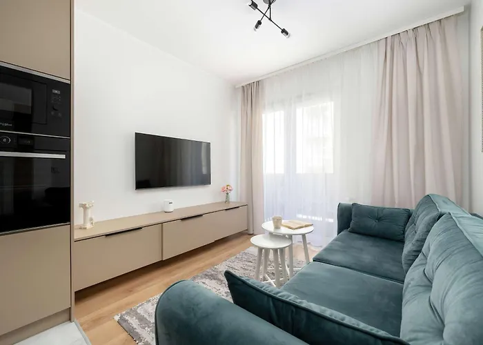 Stylish One Bedroom In By Renters Apartman Wrocław
